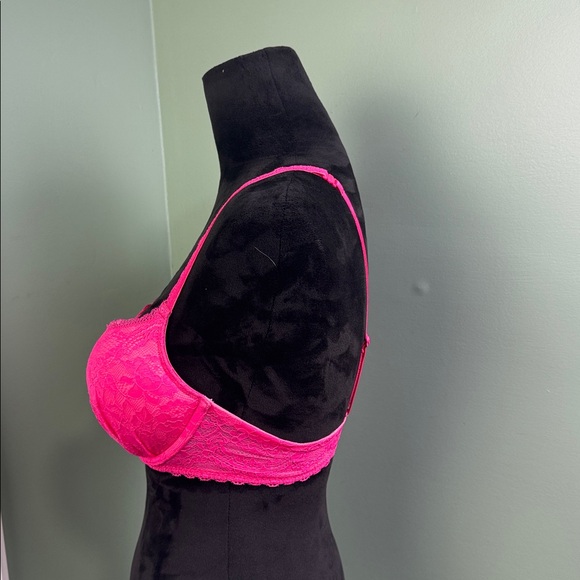Victoria secrets pink lace bra 32C - Picture 5 of 9